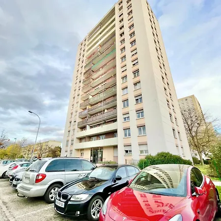Family Getaway In With Balcony Apartment Colmar
