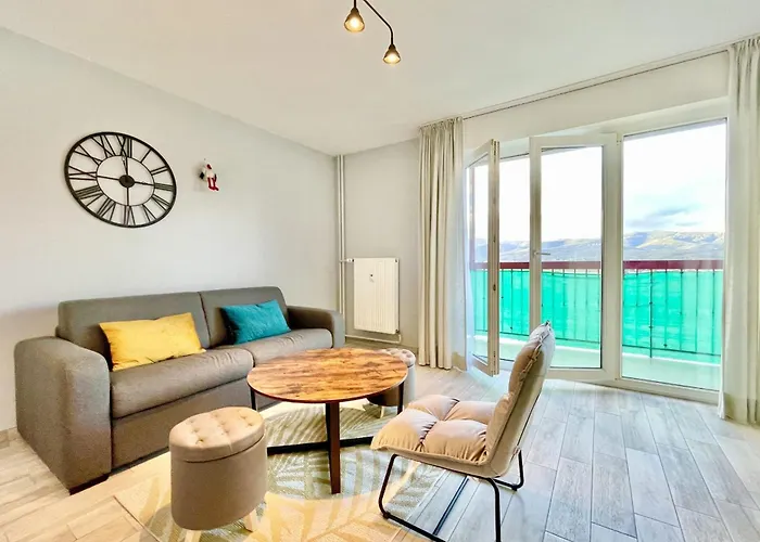 Family Getaway In With Balcony *