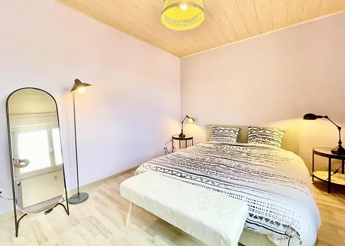 Family Getaway In With Balcony Apartamento *